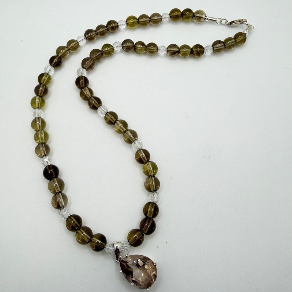 19" Smoky Quartz and faceted clear quartz necklace with 8x13mm‎ 925 pendant!